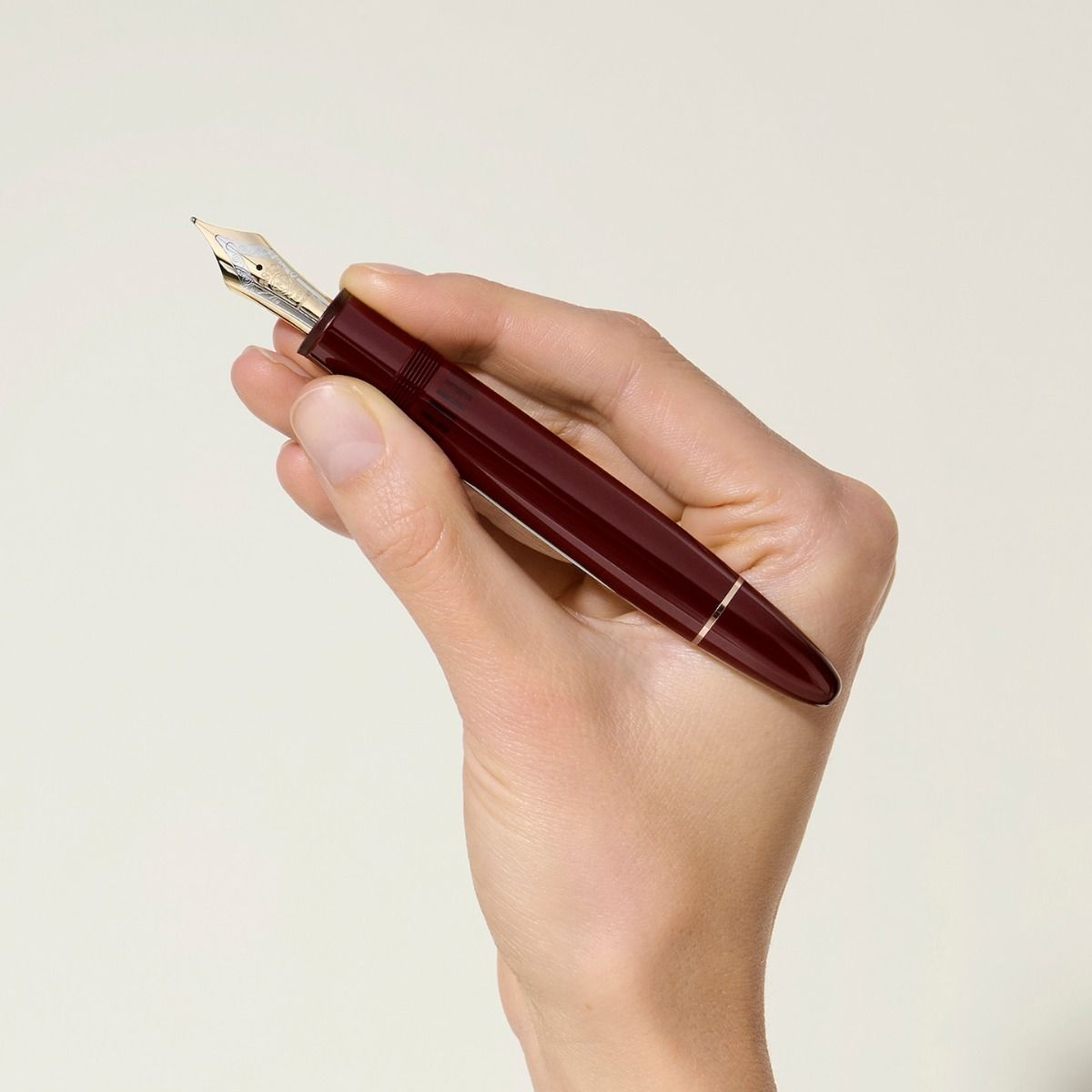 Montblanc Meisterstück 149 Burgundy Red Fountain pen - Image 4